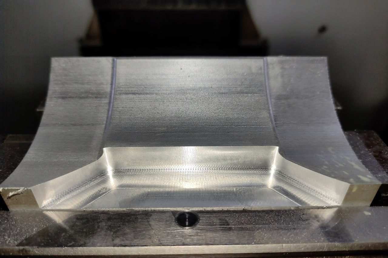 CNC-fräst aluminiumdetalj